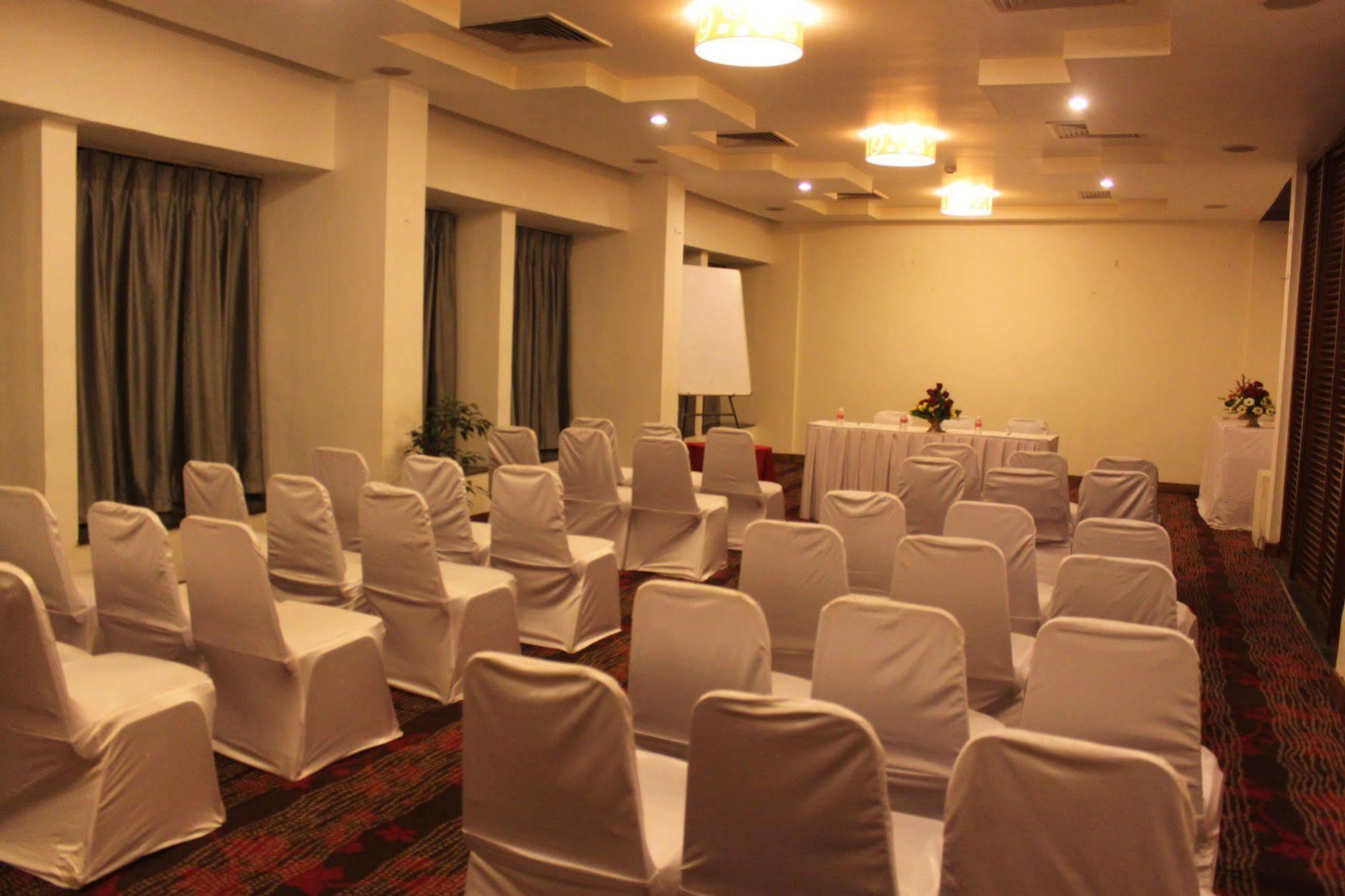 Hotel Maurya Patna Patna  Exteriér fotografie