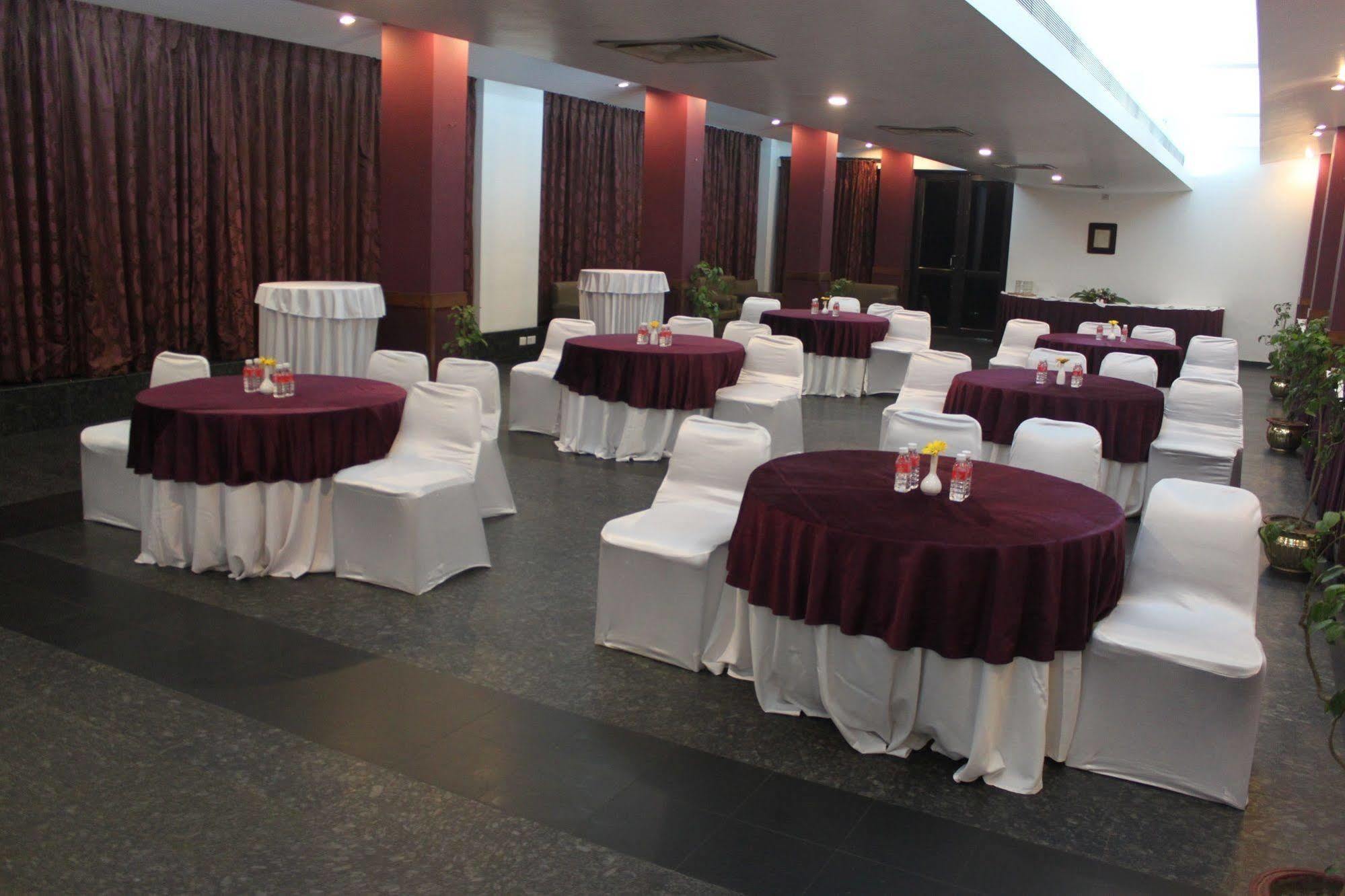 Hotel Maurya Patna Patna  Exteriér fotografie